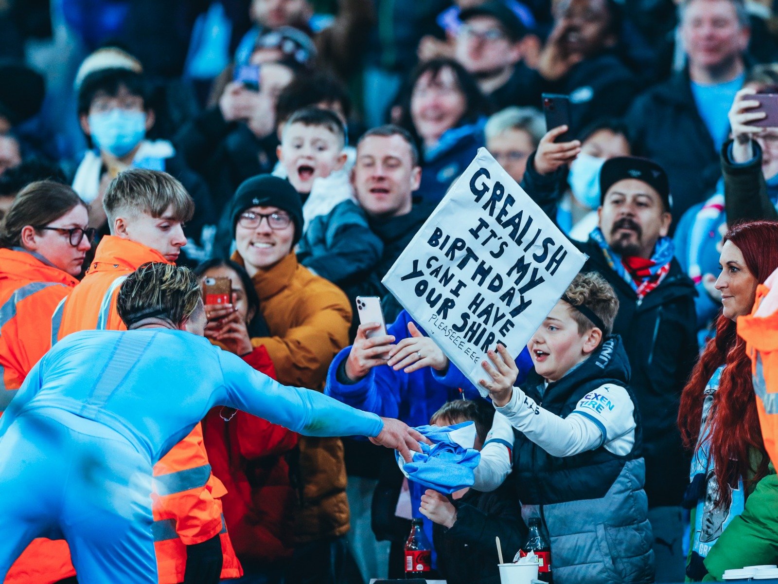 仅仅是她个 仅仅是她个